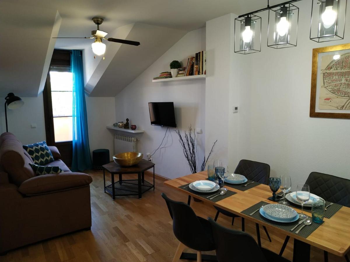 Vega-Aranda Apartman Fresnillo de Las Duenas Kültér fotó